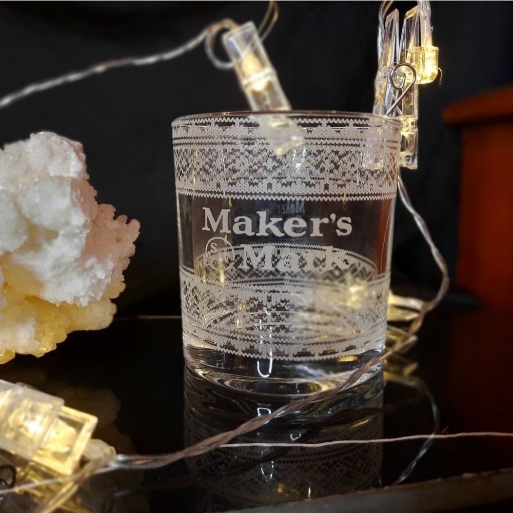 🥃🥃Set of 2 Makers Mark Holiday Rocks glasses🥃🥃
